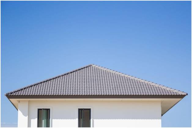 Обзор конструкций и фотографии красивых крыш частных домов