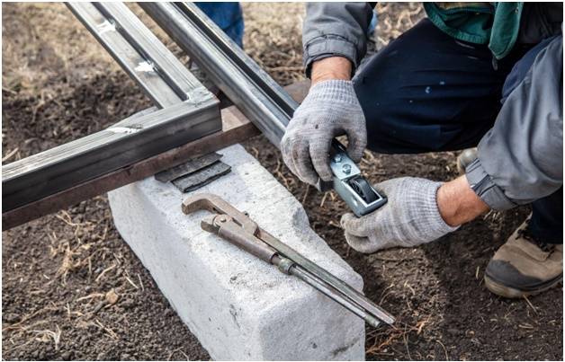 изготовление фундамента для откатных ворот