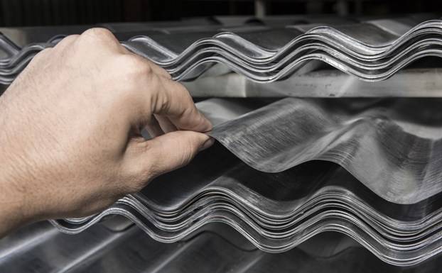 сложности и нюансы хранения профнастила 