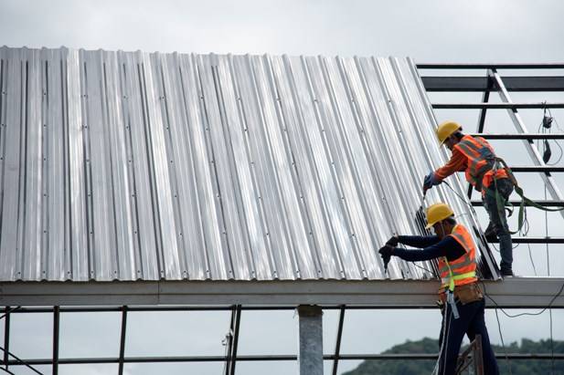 на какие кровли лучше положить металлочерепицу или профлиста