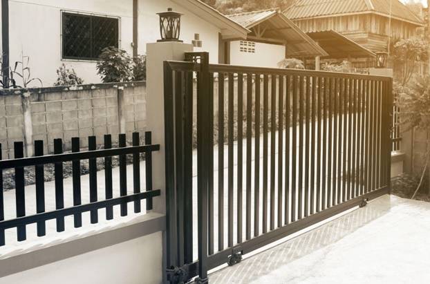 рельсовые откатные ворота - движение роликов по рельсе