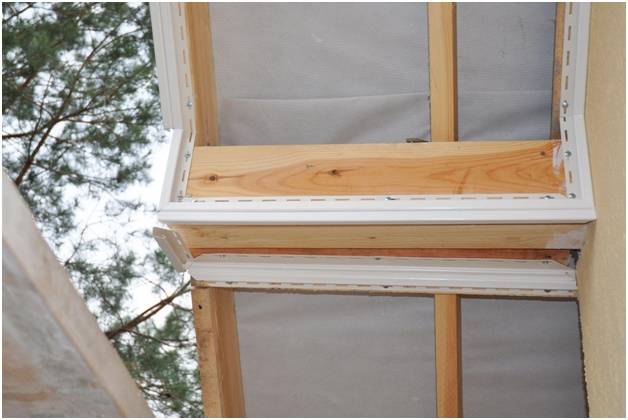 Крепление направляющих под софиты