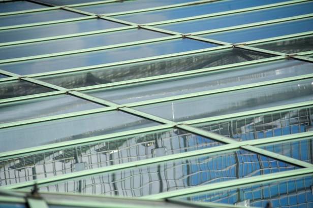 навес под большой гараж из монолитного поликарбоната