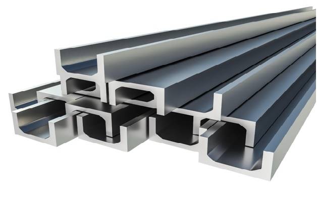 металлический швеллер